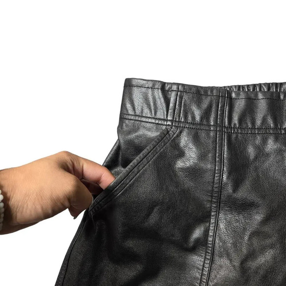 Spanx Black Faux Leather Jogger Pants - Picture 6 of 7